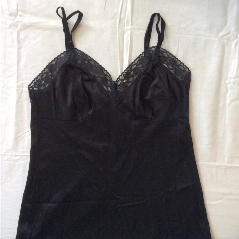 VANITY FAIR 34 Tall Classic LACY Black Full Slip Immaculate‎ Condition